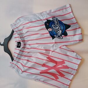 Crisp UNISEX NY Shorts